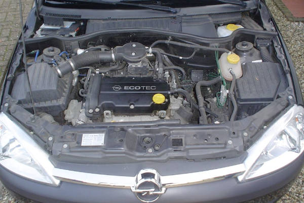 Personenauto met motor problemen verkopen